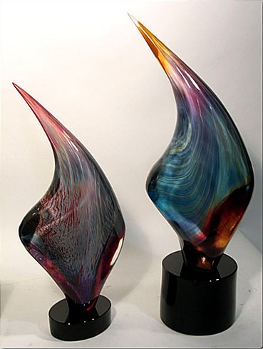 FLAME GRANDE
Calcedonia Glass Sculpture on Black Base by Dino Rosin