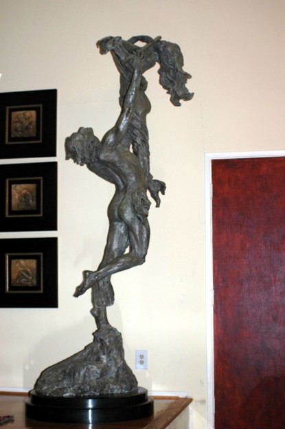 N. TUAN - Romantic Harmony - bronze sculpture